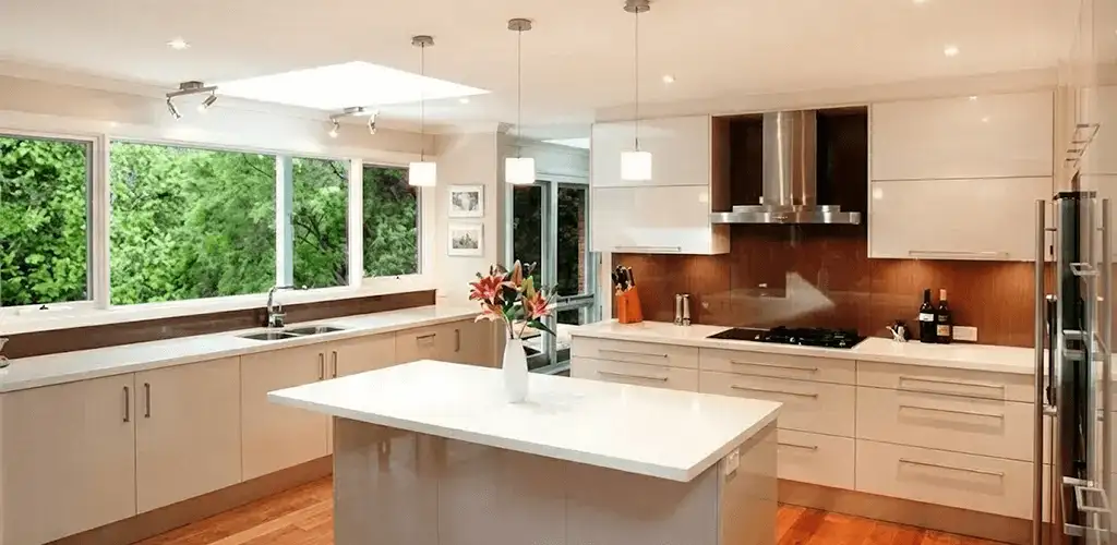 Kitchen cabinet refacing and remodel results in a modern kitchen in Peoria, IL
