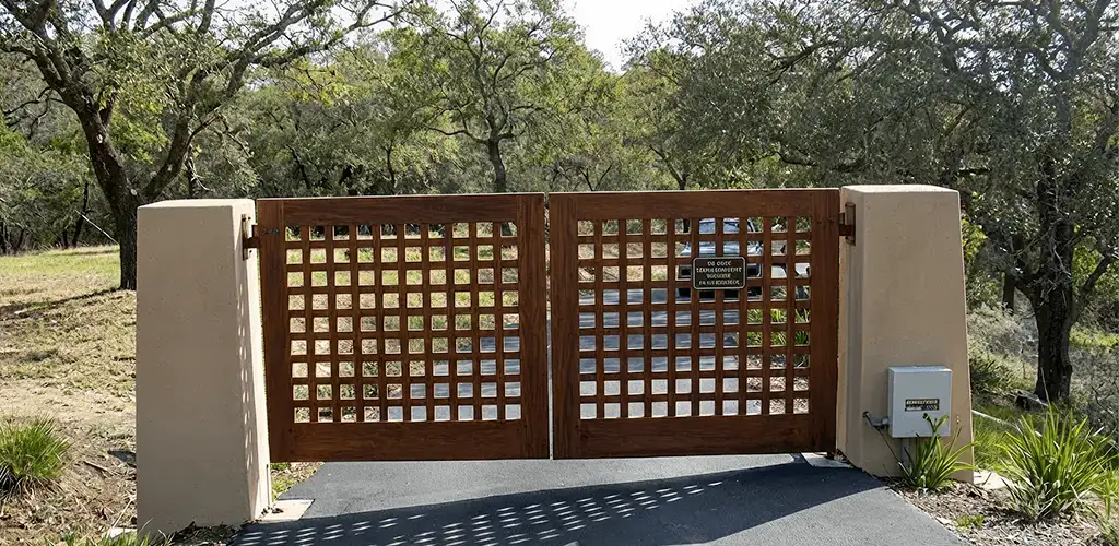 Driveway gate installation for a residential property in Peoria, IL